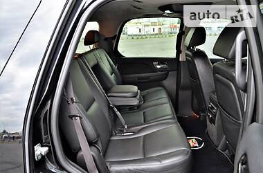 Внедорожник / Кроссовер Cadillac Escalade 2008 в 