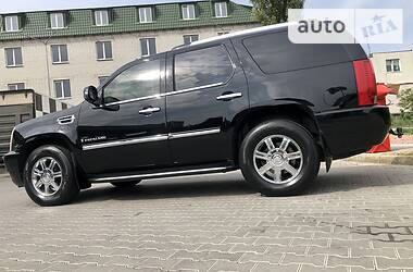 Позашляховик / Кросовер Cadillac Escalade 2008 в Києві