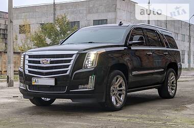 Внедорожник / Кроссовер Cadillac Escalade 2014 в Киеве