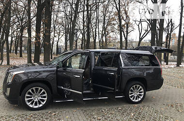 Позашляховик / Кросовер Cadillac Escalade 2018 в Харкові