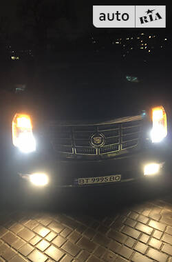 Внедорожник / Кроссовер Cadillac Escalade 2008 в Херсоне