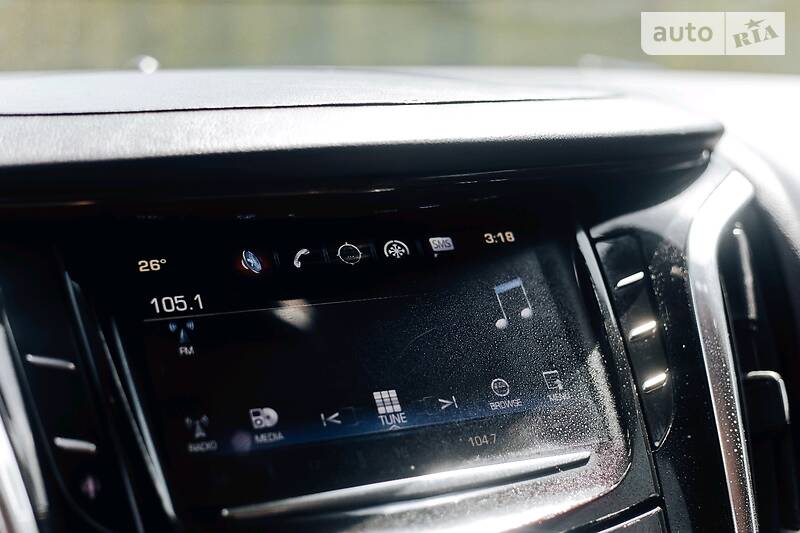 Позашляховик / Кросовер Cadillac Escalade 2015 в Тячеві