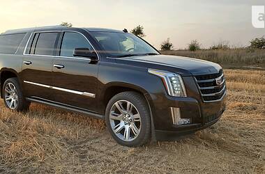 Позашляховик / Кросовер Cadillac Escalade 2014 в Одесі