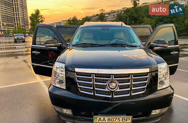 Внедорожник / Кроссовер Cadillac Escalade 2007 в Киеве