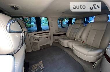 Внедорожник / Кроссовер Cadillac Escalade 2003 в 