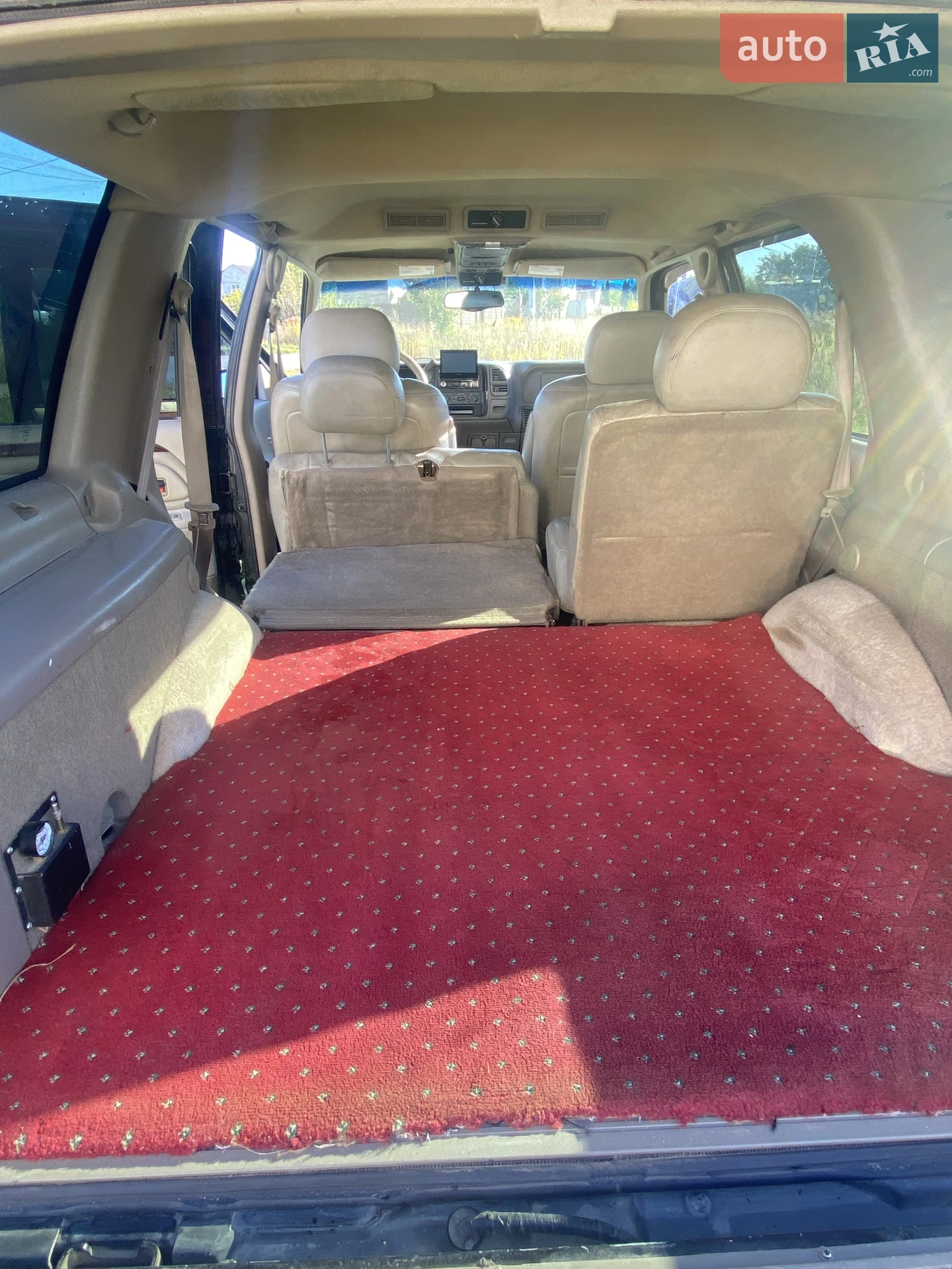 Cadillac CADILLAC Escalade 2000 VIN 1GYEK63R9YR167651 фото оголошення 12 з 15