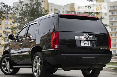 Универсал Cadillac Escalade 2007 в Львове