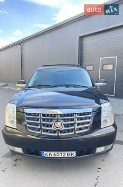 Внедорожник / Кроссовер Cadillac Escalade 2008 в Киеве