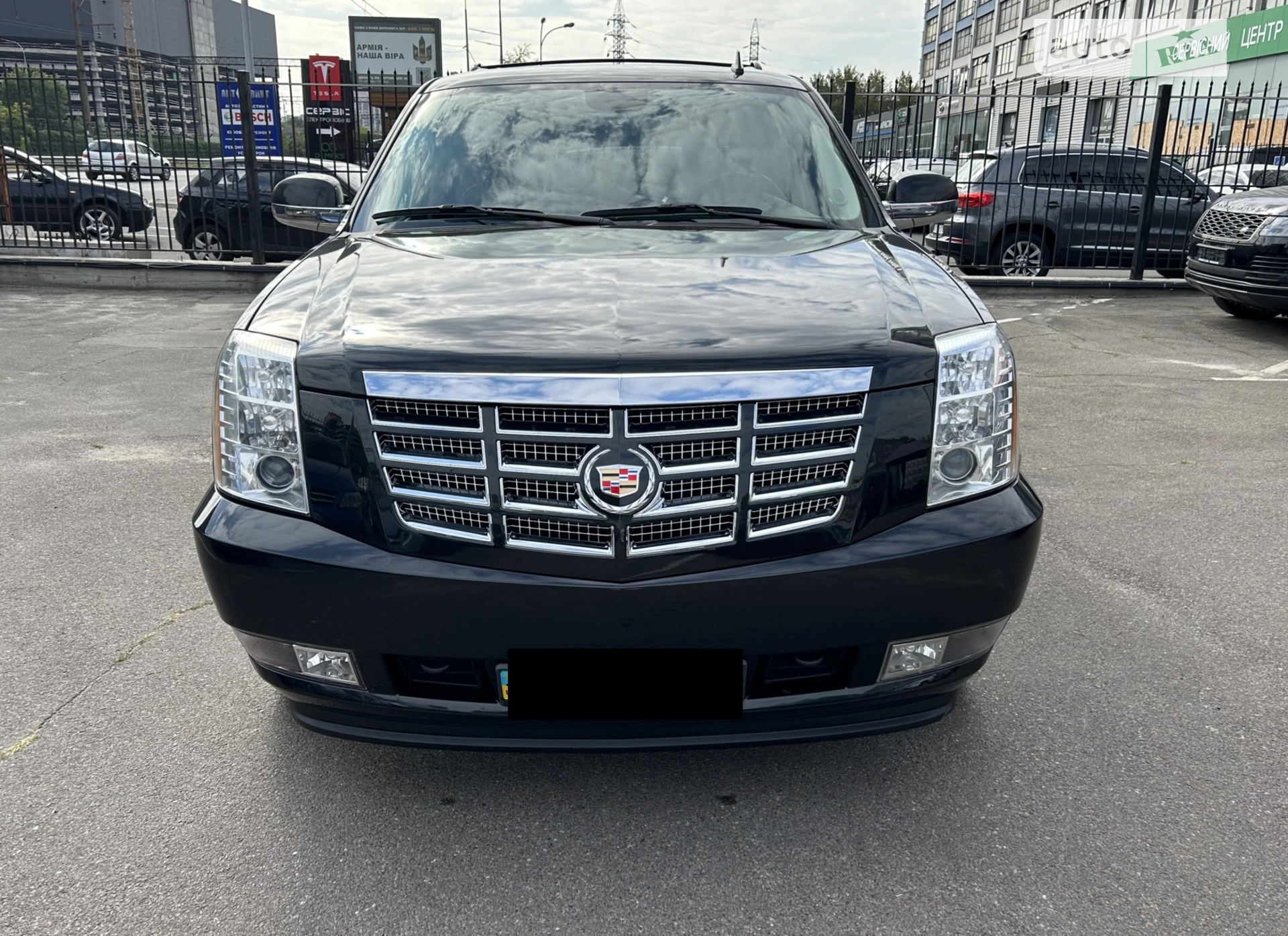 2011 Cadillac Escalade - мініатюра 3