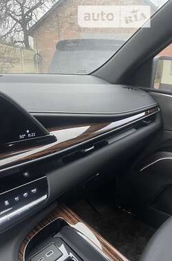 Внедорожник / Кроссовер Cadillac Escalade 2022 в Луцке