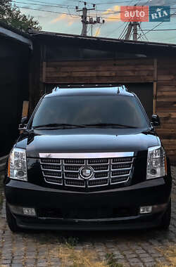 Внедорожник / Кроссовер Cadillac Escalade 2007 в Киеве