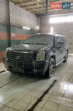 Внедорожник / Кроссовер Cadillac Escalade 2007 в Киеве