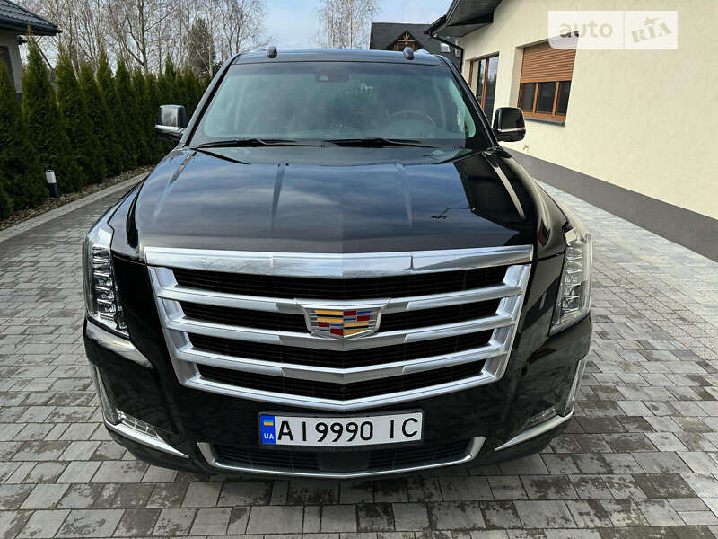 Внедорожник / Кроссовер Cadillac Escalade 2018 в Киеве