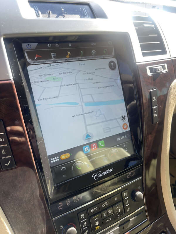 Внедорожник / Кроссовер Cadillac Escalade 2008 в Запорожье фото 10 Внедорожник / Кроссовер Cadillac Escalade 2008 в Запорожье