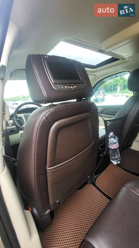 Внедорожник / Кроссовер Cadillac Escalade 2013 в Киеве