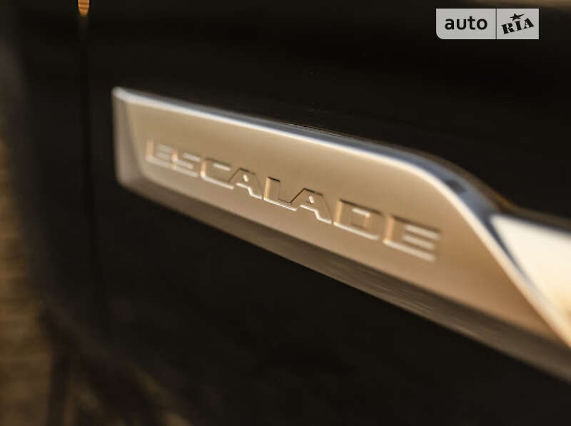 Позашляховик / Кросовер Cadillac Escalade 2019 в Івано-Франківську фото 17 Позашляховик / Кросовер Cadillac Escalade 2019 в Івано-Франківську