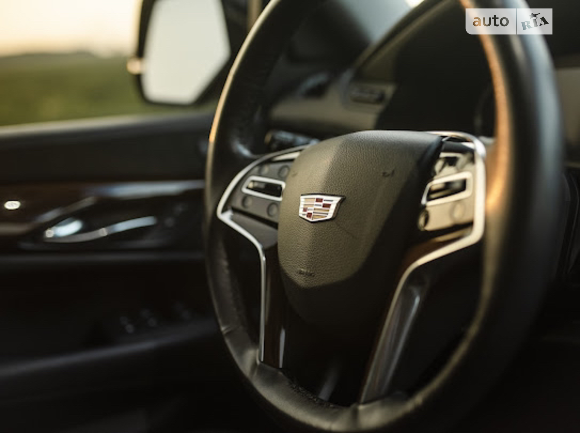 2019 Cadillac Escalade - мініатюра 27