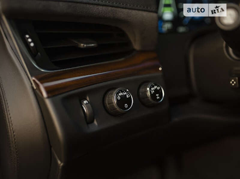 Позашляховик / Кросовер Cadillac Escalade 2019 в Івано-Франківську фото 34 Позашляховик / Кросовер Cadillac Escalade 2019 в Івано-Франківську