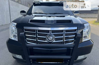 Внедорожник / Кроссовер Cadillac Escalade 2008 в Киеве