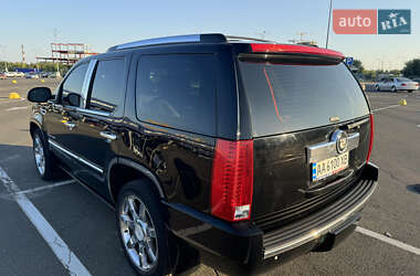 Позашляховик / Кросовер Cadillac Escalade 2008 в Києві