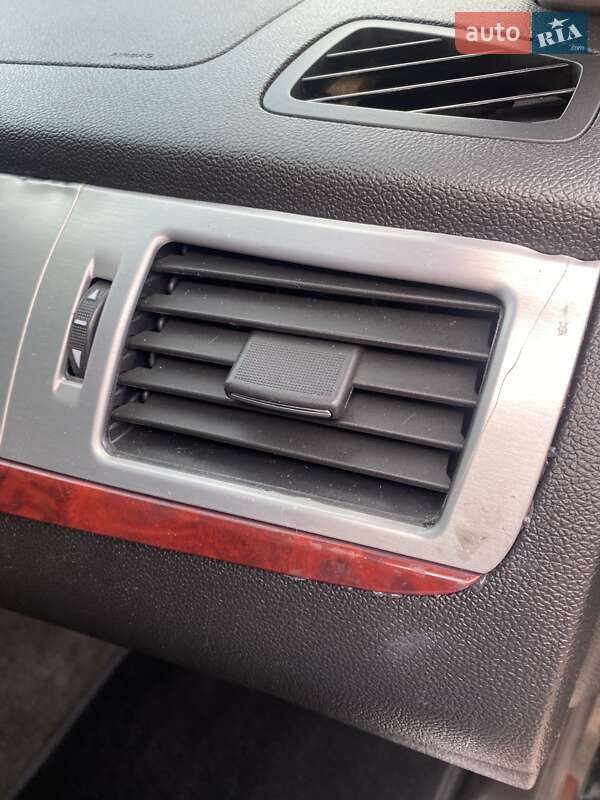 Внедорожник / Кроссовер Cadillac Escalade 2010 в Ровно фото 20 Внедорожник / Кроссовер Cadillac Escalade 2010 в Ровно