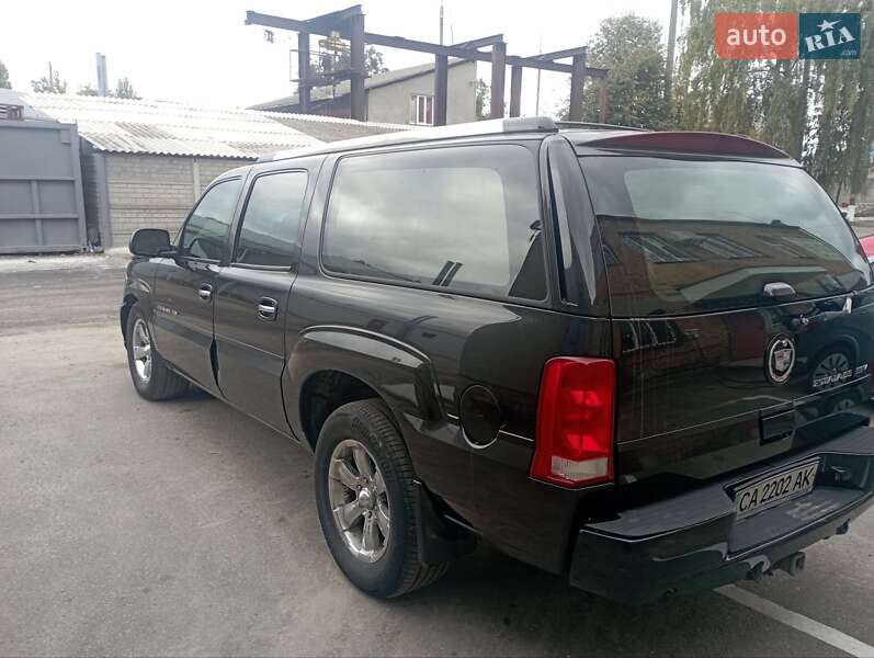 Внедорожник / Кроссовер Cadillac Escalade 2006 в Черкассах