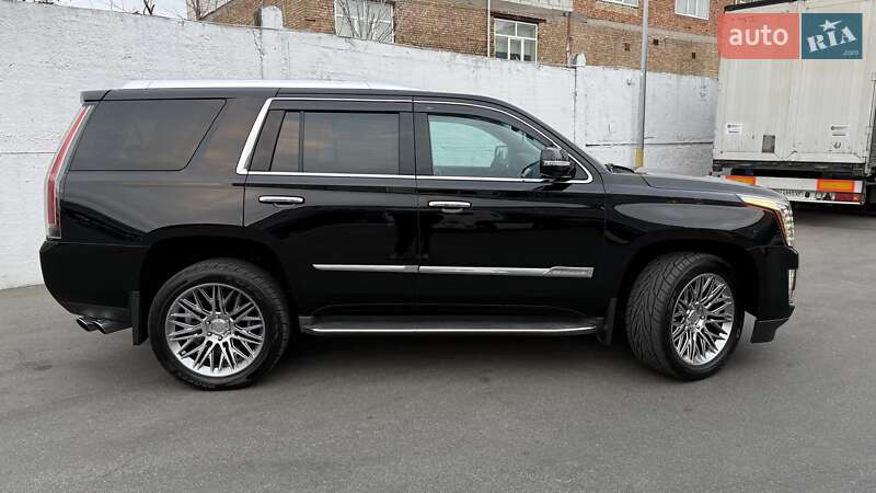 Внедорожник / Кроссовер Cadillac Escalade 2014 в Петропавловской Борщаговке фото 3 Внедорожник / Кроссовер Cadillac Escalade 2014 в Петропавловской Борщаговке