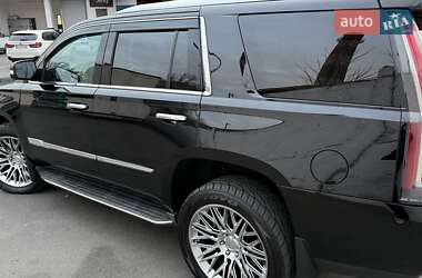 Позашляховик / Кросовер Cadillac Escalade 2014 в Петропавлівській Борщагівці