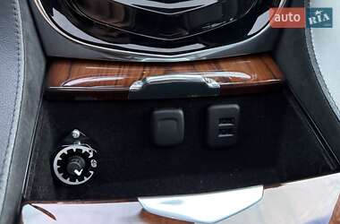 Позашляховик / Кросовер Cadillac Escalade 2014 в Петропавлівській Борщагівці