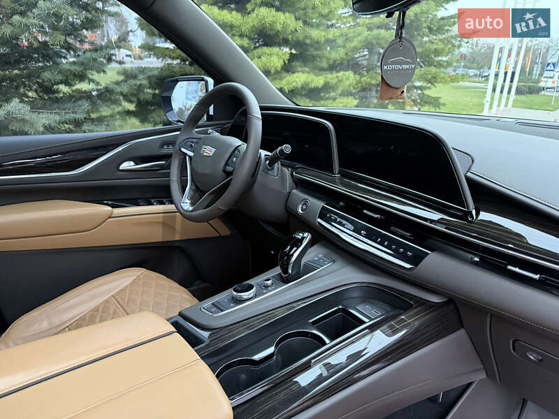 Позашляховик / Кросовер Cadillac Escalade 2021 в Одесі фото 15 Позашляховик / Кросовер Cadillac Escalade 2021 в Одесі