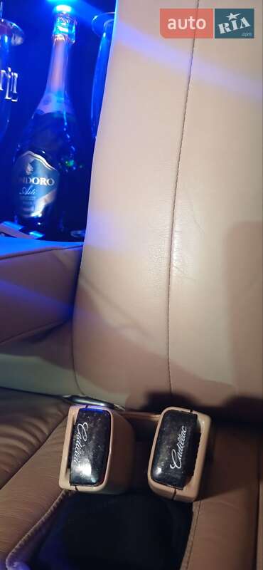 Внедорожник / Кроссовер Cadillac Escalade 2011 в Косове
