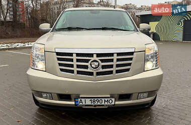 Внедорожник / Кроссовер Cadillac Escalade 2007 в Киеве