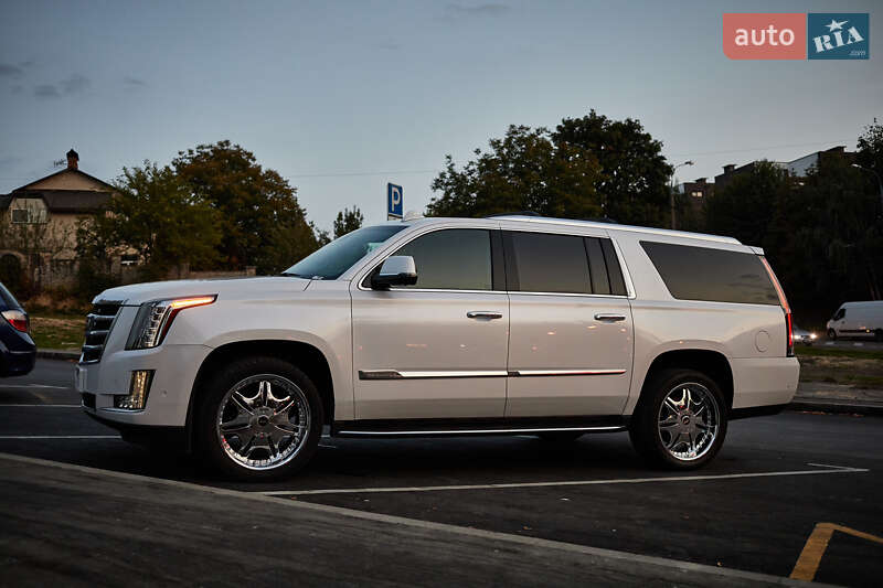 Внедорожник / Кроссовер Cadillac Escalade 2017 в Виннице