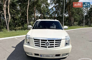 Внедорожник / Кроссовер Cadillac Escalade 2006 в 