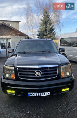 Позашляховик / Кросовер Cadillac Escalade 2002 в Харкові