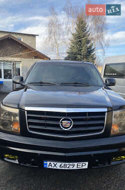 Позашляховик / Кросовер Cadillac Escalade 2002 в Харкові