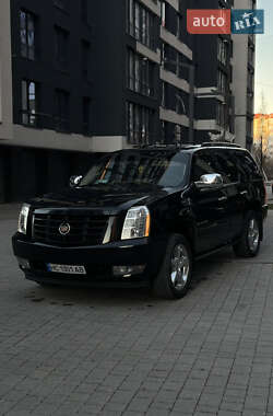 Позашляховик / Кросовер Cadillac Escalade 2007 в Івано-Франківську