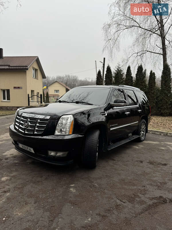 Внедорожник / Кроссовер Cadillac Escalade 2008 в Виннице