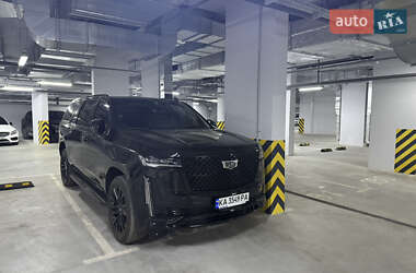Универсал Cadillac Escalade 2023 в 