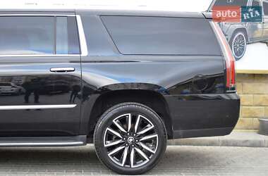 Внедорожник / Кроссовер Cadillac Escalade 2017 в 