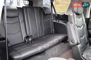 Внедорожник / Кроссовер Cadillac Escalade 2017 в 