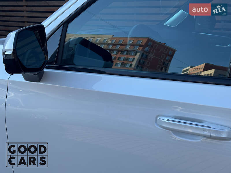 Внедорожник / Кроссовер Cadillac Escalade 2022 в Одессе фото 18 Внедорожник / Кроссовер Cadillac Escalade 2022 в Одессе