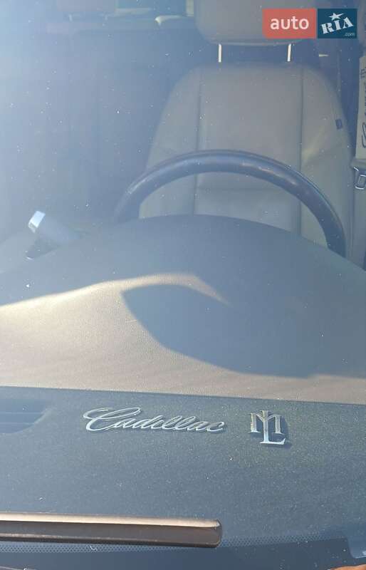 Внедорожник / Кроссовер Cadillac Escalade 2011 в Косове