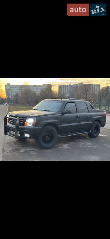 Пикап Cadillac Escalade 2002 в Ивано-Франковске