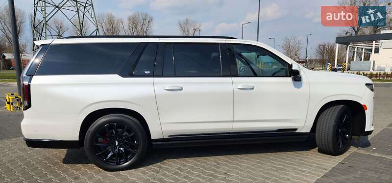 Внедорожник / Кроссовер Cadillac Escalade 2022 в Киеве
