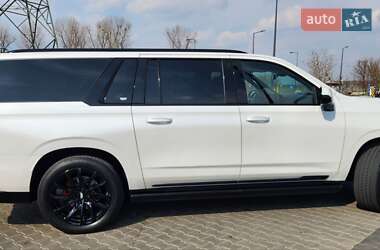 Внедорожник / Кроссовер Cadillac Escalade 2022 в 