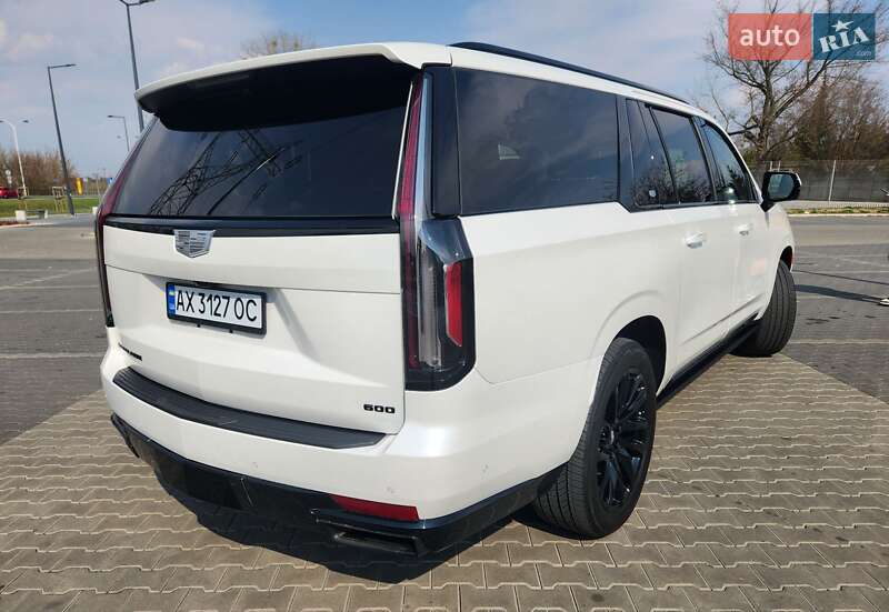 Внедорожник / Кроссовер Cadillac Escalade 2022 в Киеве