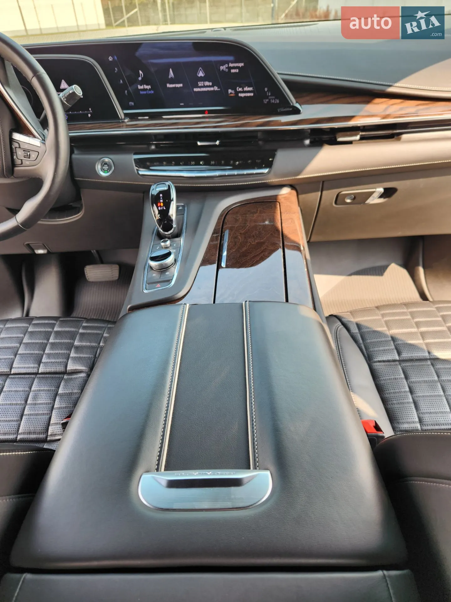 2022 Cadillac Escalade - мініатюра 29