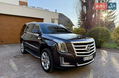 Внедорожник / Кроссовер Cadillac Escalade 2014 в 