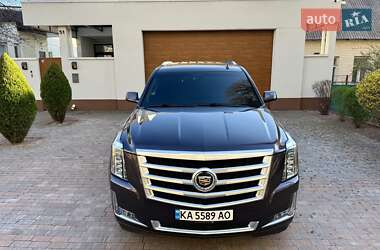 Внедорожник / Кроссовер Cadillac Escalade 2014 в 